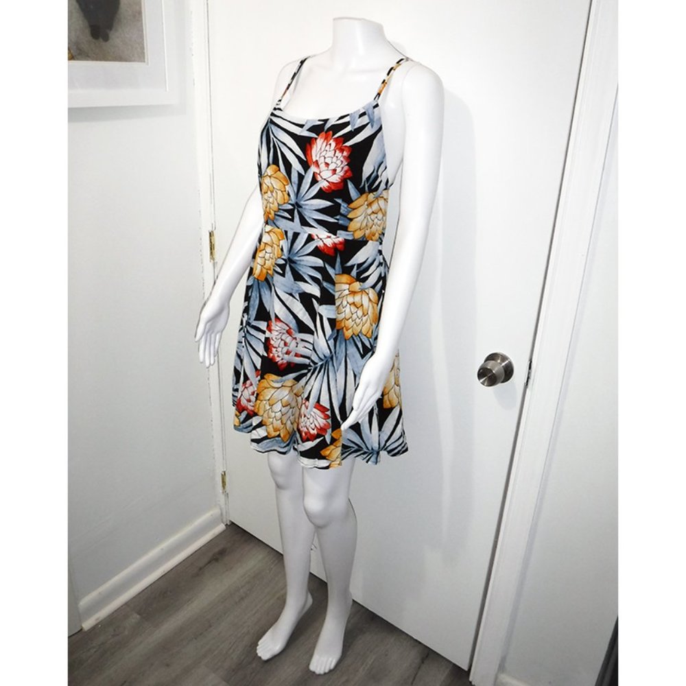 Forever 21 Fit & Flare Summer Dress, Sz Large, Open Back, Tropical, NWT